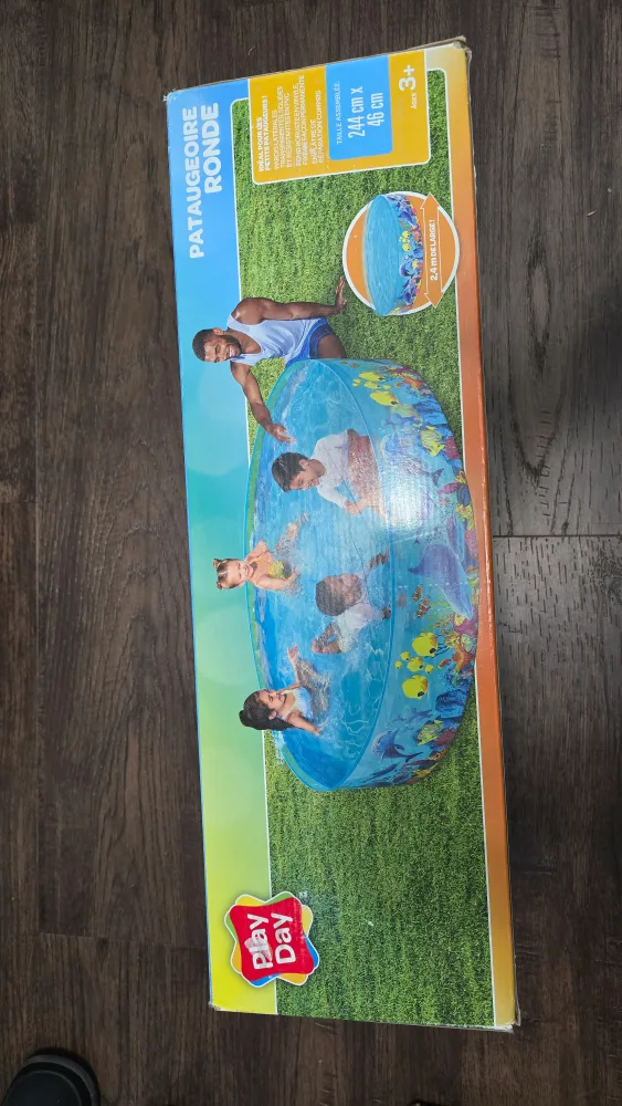 Play Day 8ft Round Inflatable Pool - New in Box! image indicator(3)