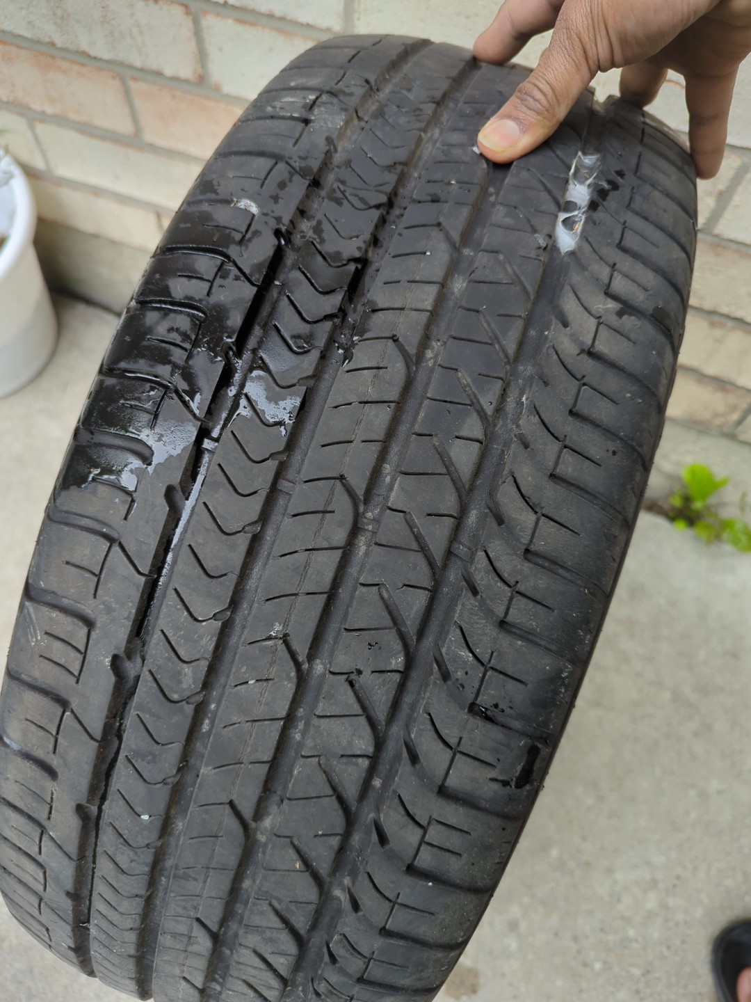 Goodyear 225/45R18 Tire - photo 4