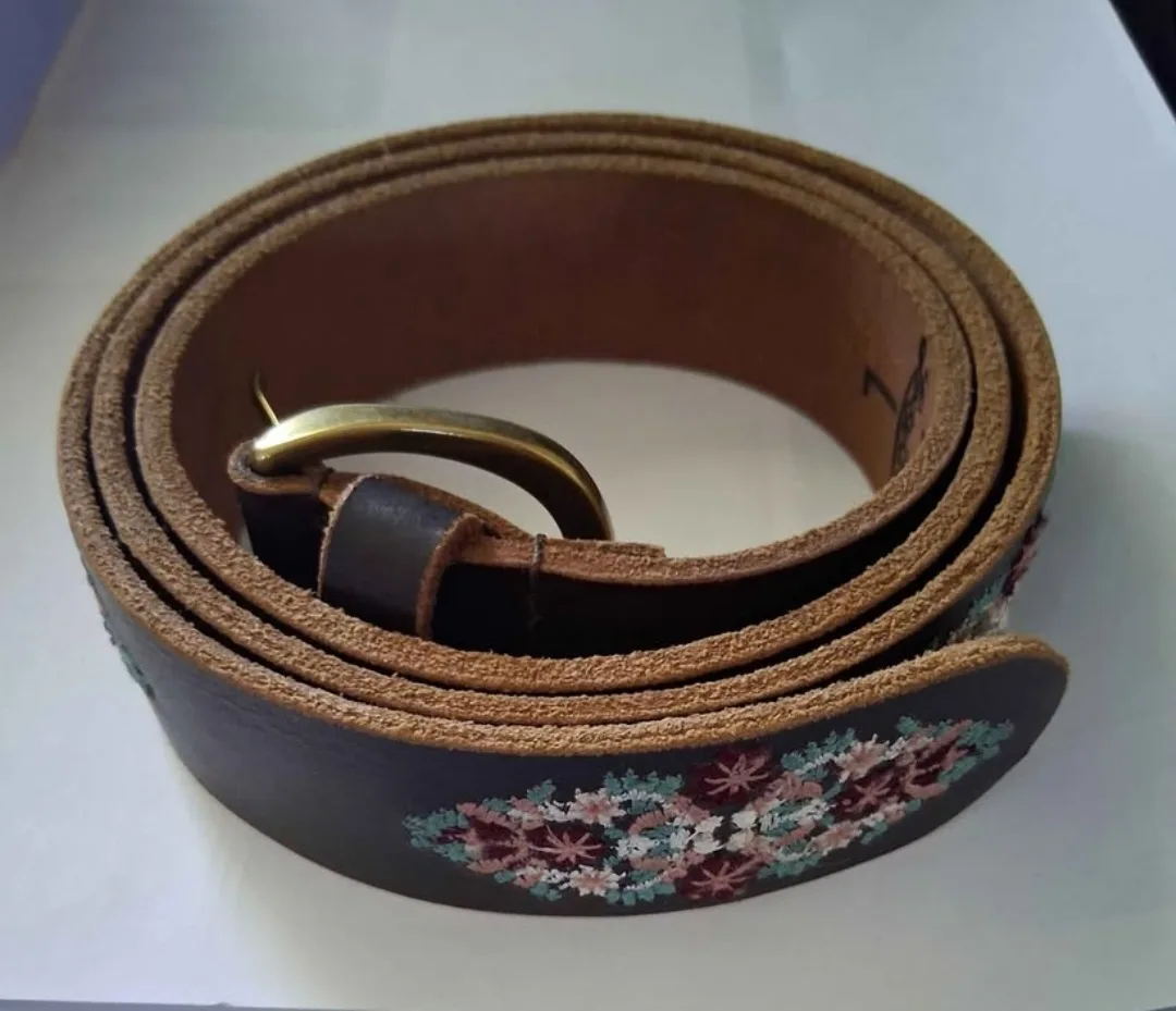 embroidered belt thumbnail