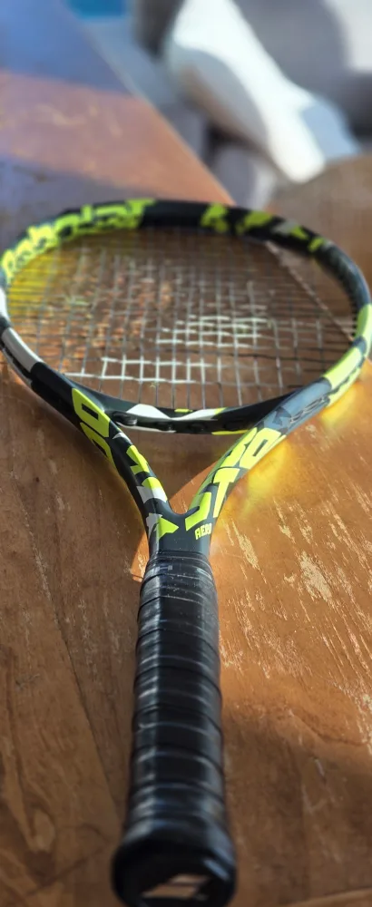 Babolat Pure Aero Tennis Racquet : Barely used image indicator(4)
