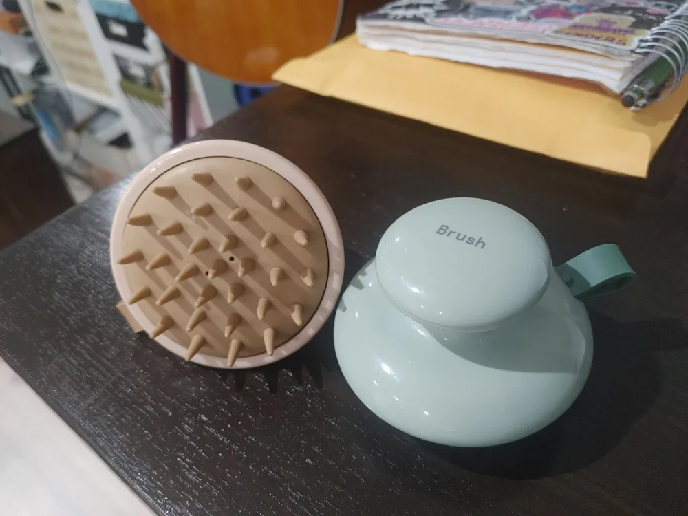 Scalp Massage Brush thumbnail