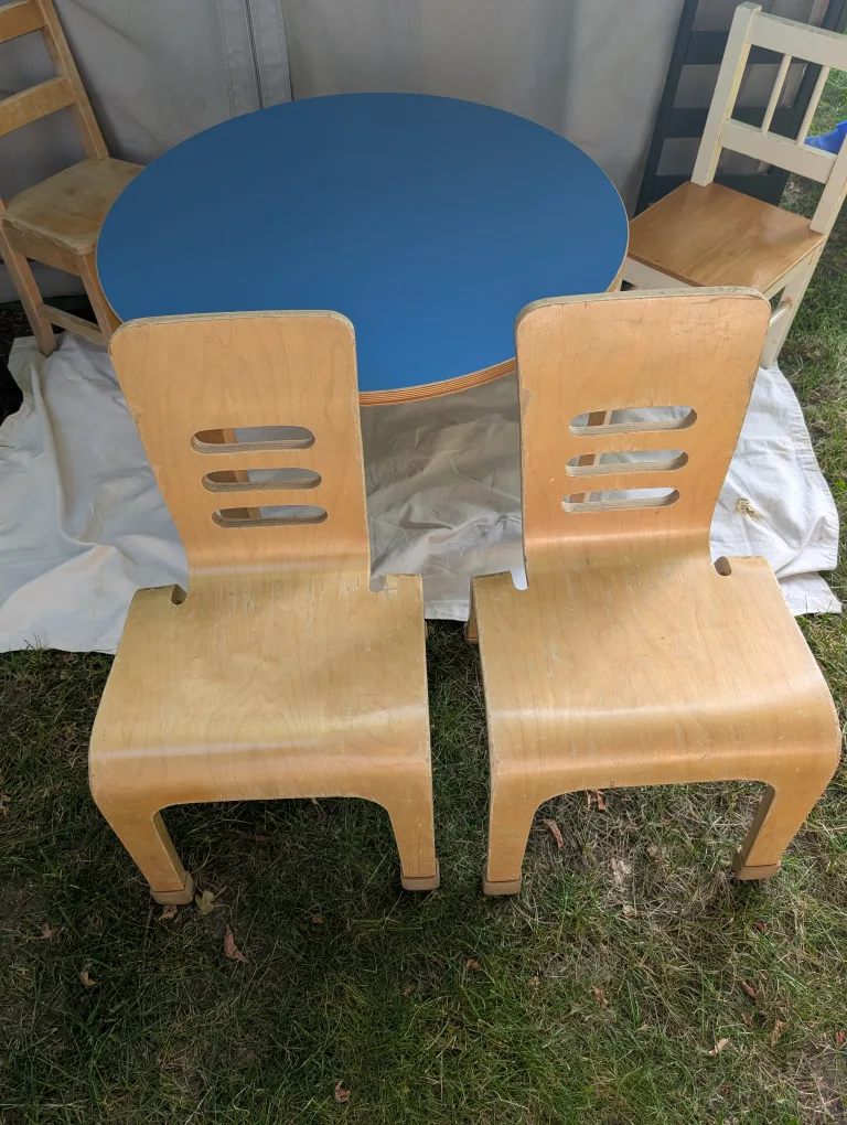 Children's Table and Chairs 💚 image indicator(3)