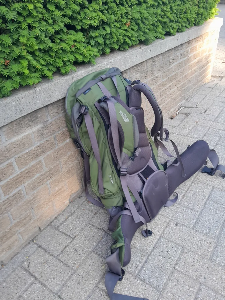 Mountain Equipment   Hiking Backpack 80L thumbnail