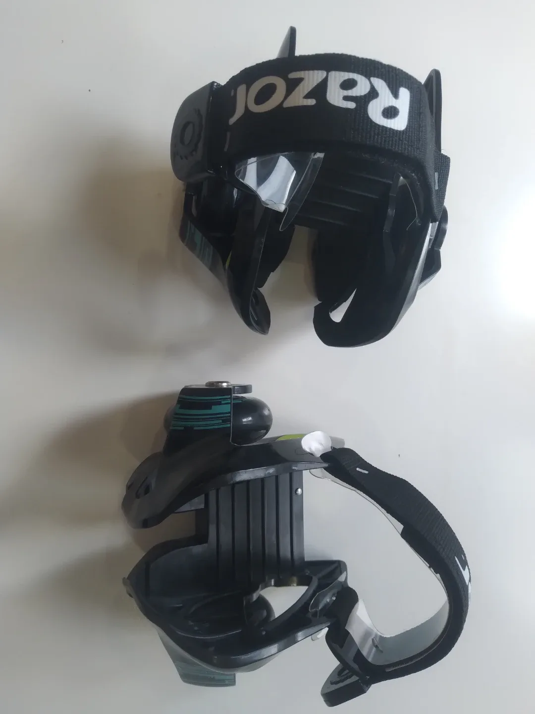 Razor Heel Skates thumbnail