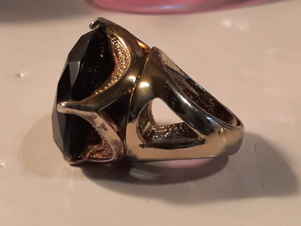 Vintagepurple stone huge Statement Ring image indicator(7)