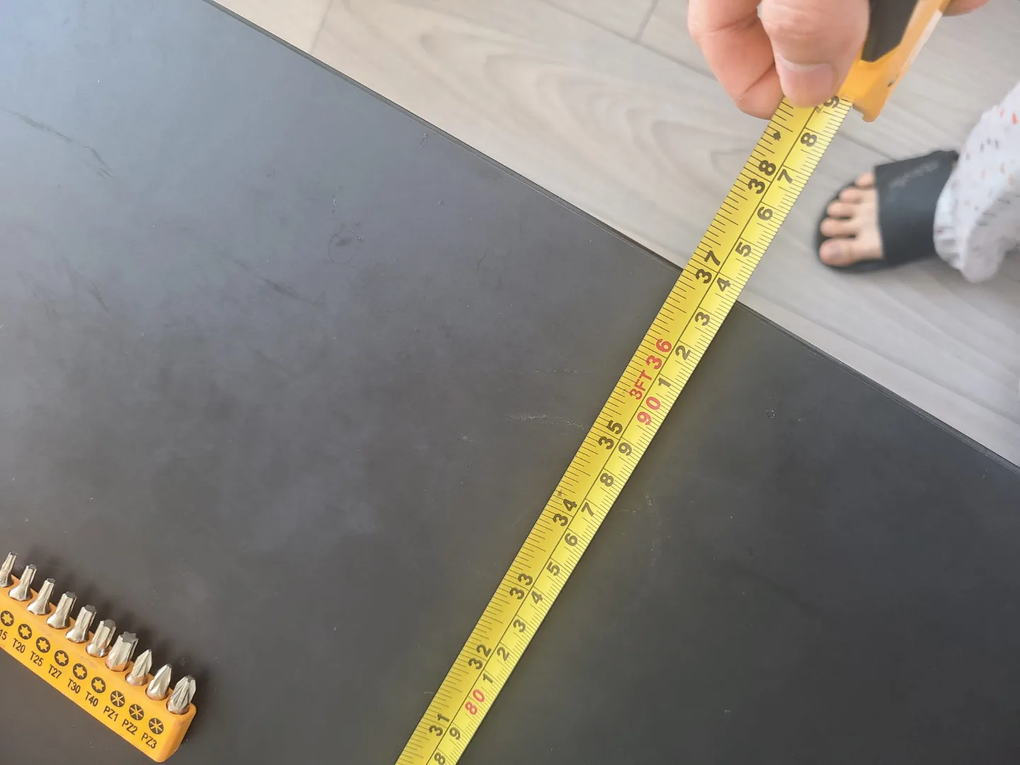 IKEA VEDBO - black oval dining table 🇨🇦 image indicator(2)