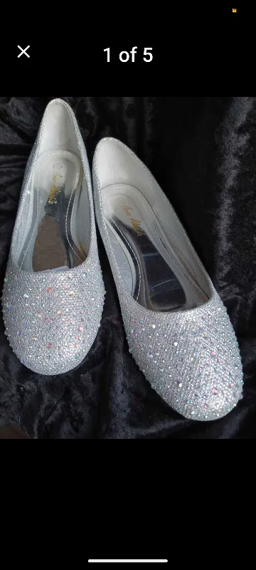 Anna Alexander Silver Rhinestone Flats 🥕 thumbnail