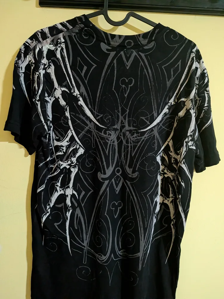 Affliction Skeleton Black T-Shirt - Size S image indicator(2)