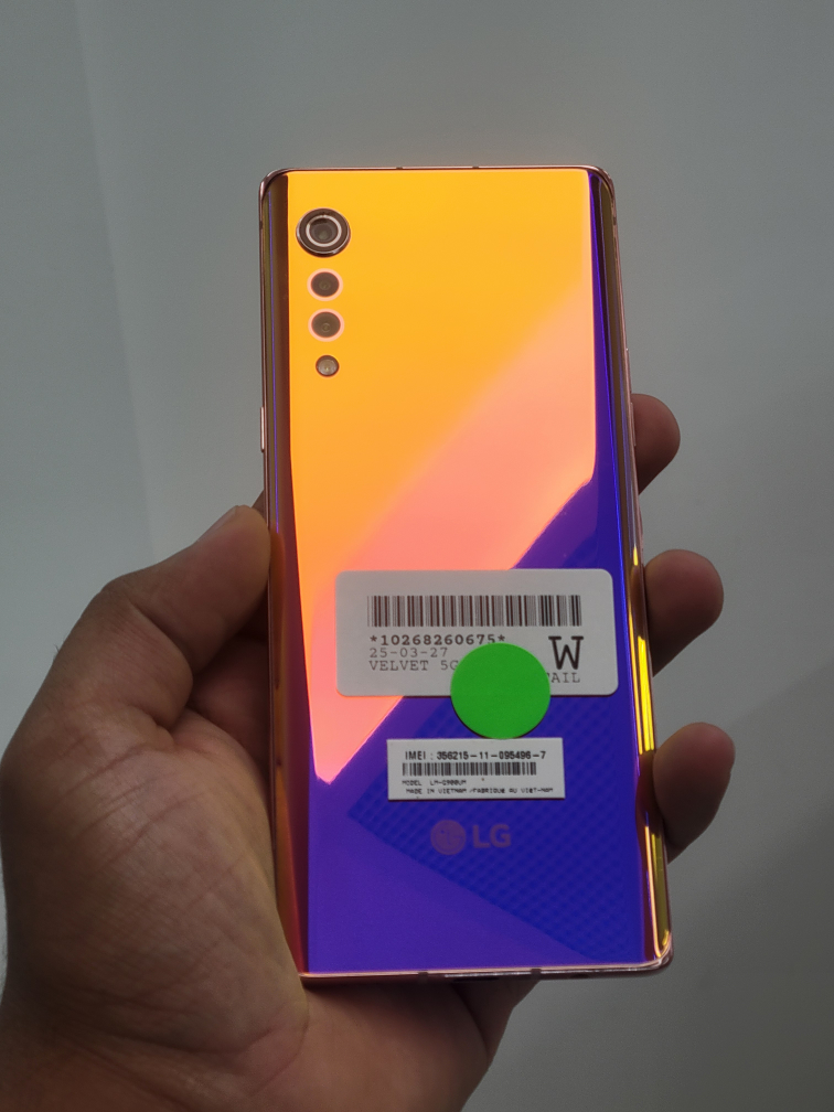 LG Velvet 5G Smartphone - photo 3