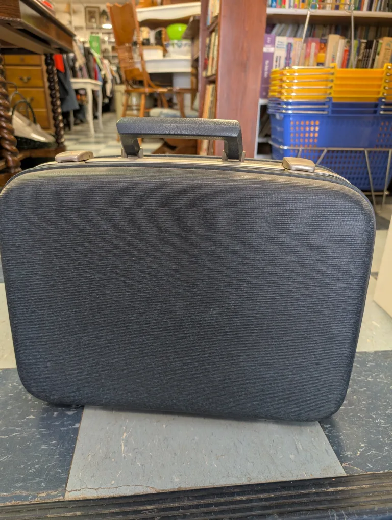 Vintage Black Hard Shell Suitcase thumbnail