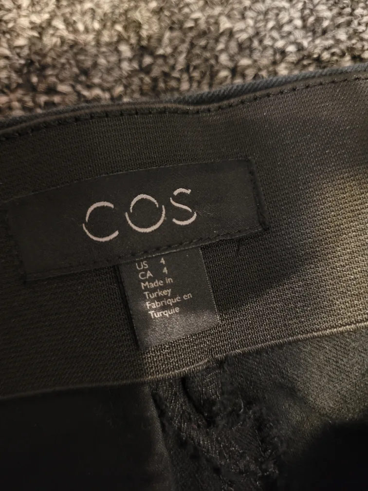 COS Black Pants - Size 4 image indicator(2)