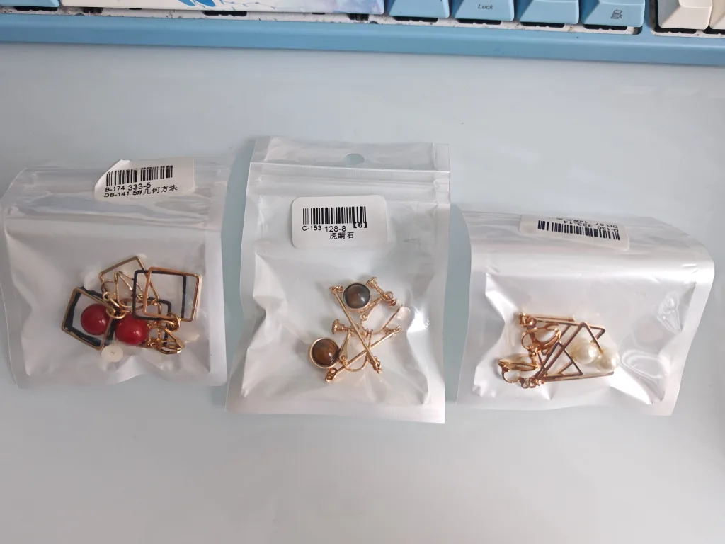 3 sets of Pierce Free Earrings thumbnail