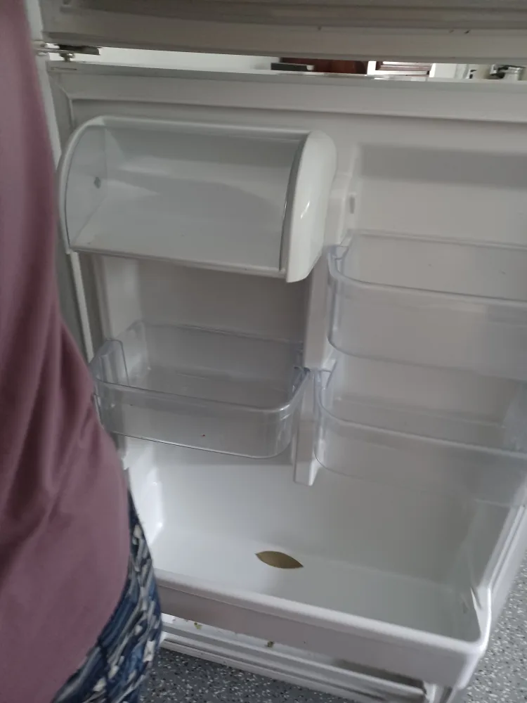 White Maytag Refrigerator image indicator(3)