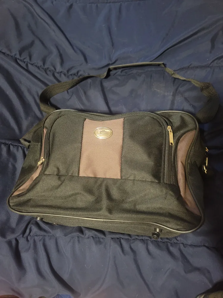 Black Shoulder Bag #freecycle thumbnail