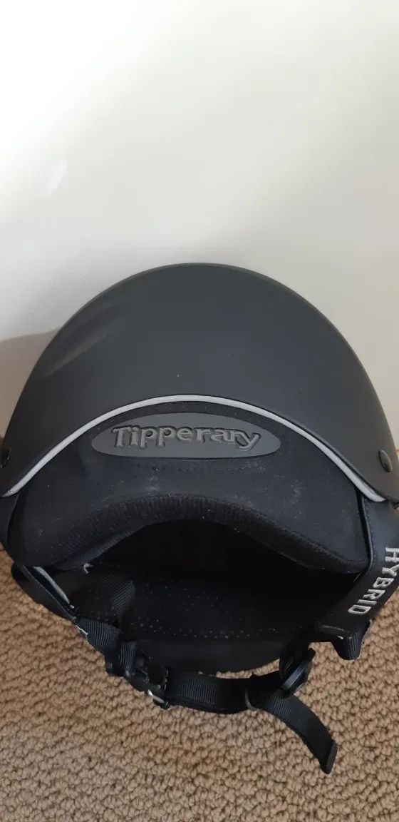 Tipperrary Equestrian Helmet - Size M image indicator(2)