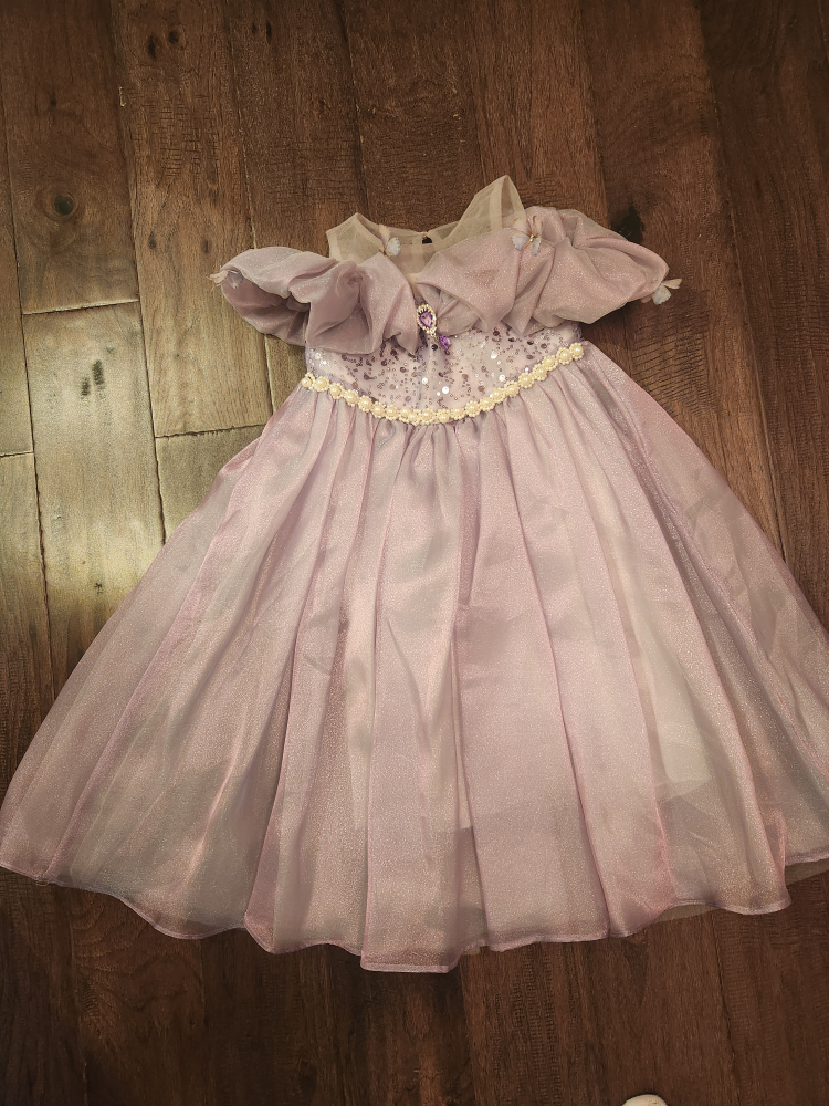 Lilac Dress with Sequins and Pearls
