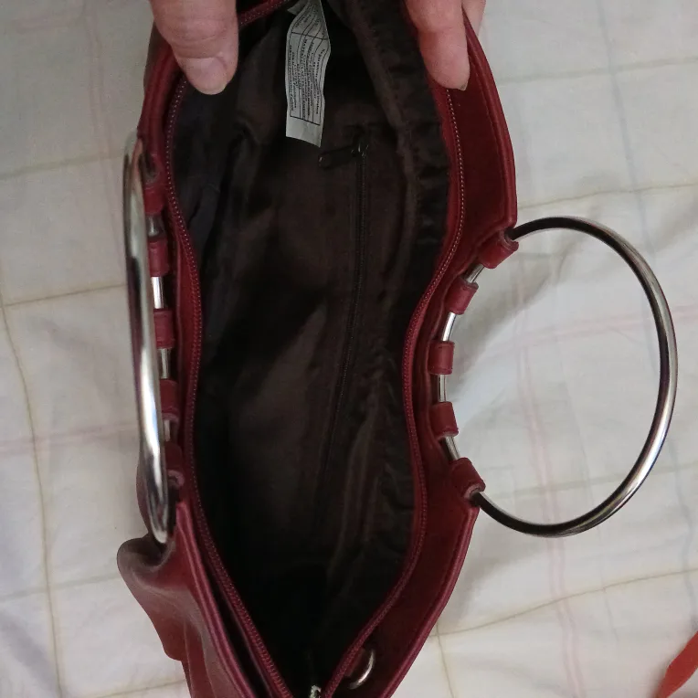 Burgundy Handbag with Ring Handles NEW image indicator(2)