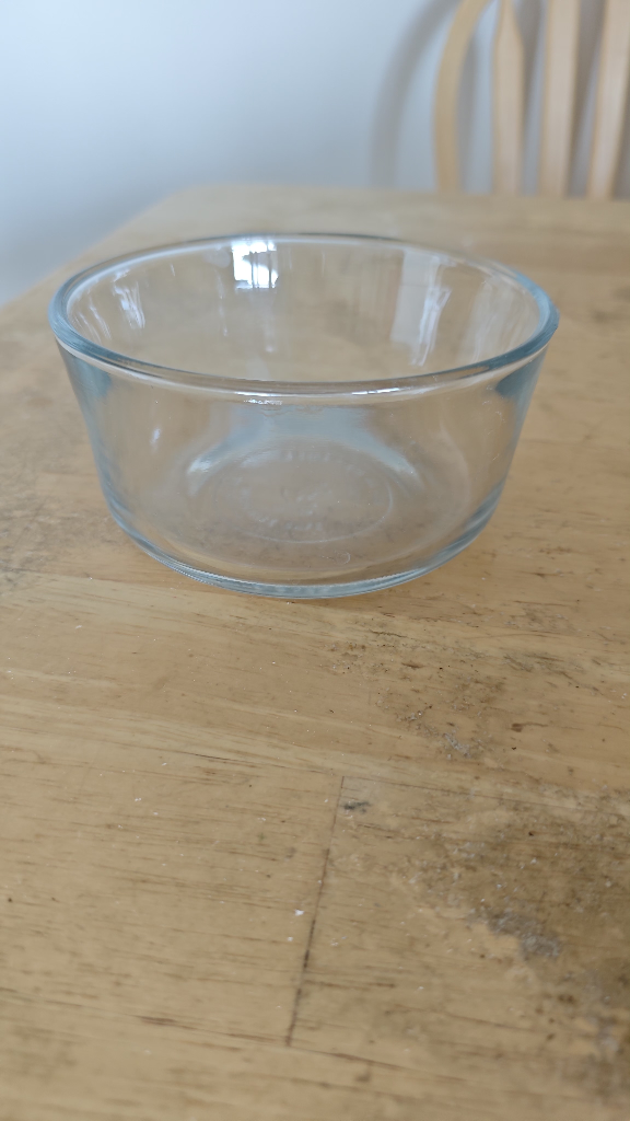 Glass Bowls & Serving Trays