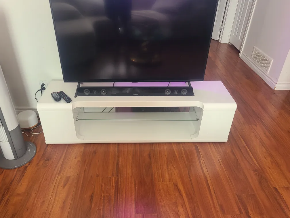 🇨🇦 Tv stand - glossy with glass shelf image indicator(3)