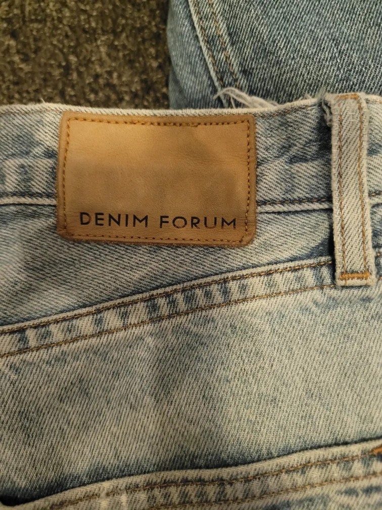 Aritzia/ Denim Forum Jeans Bundle of 3 - Size 25, 26, 24 image indicator(2)