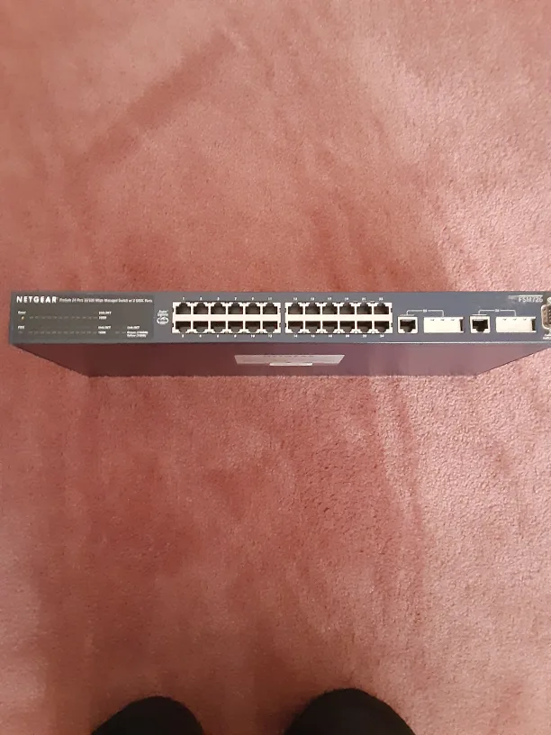 NETGEAR ProSafe 24 Port Managed Switch image indicator(2)