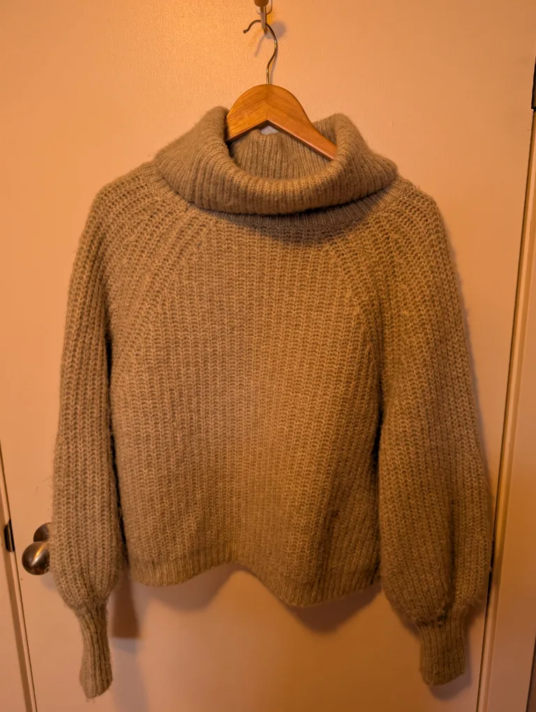 Mint Green Cozy Sweater image indicator(5)