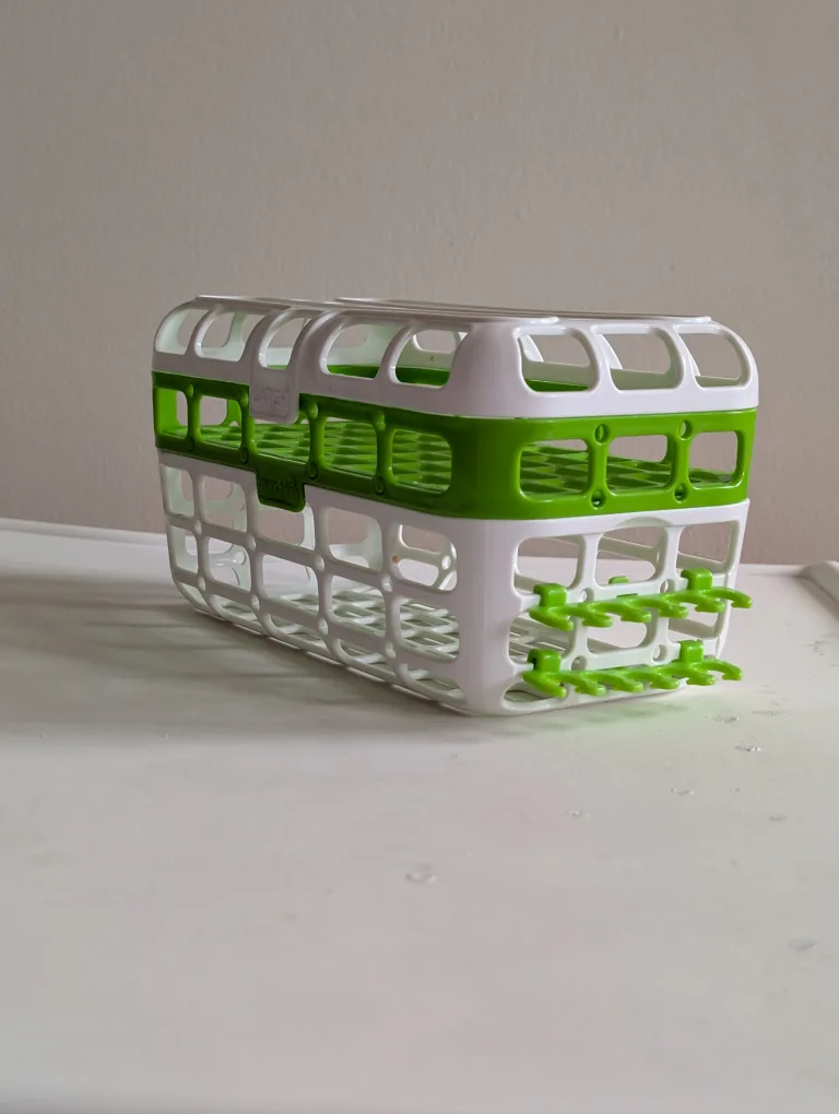 Munchkin Latch  Drying Rack image indicator(2)