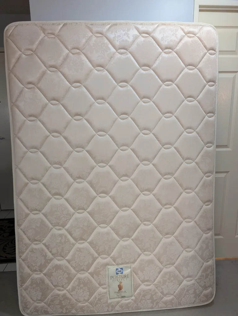 Sealy Posture Perfect Backsaver Mattress thumbnail