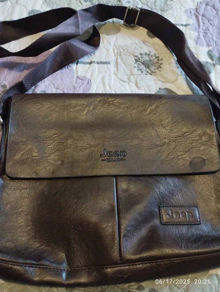 Jeep Messenger Bag thumbnail
