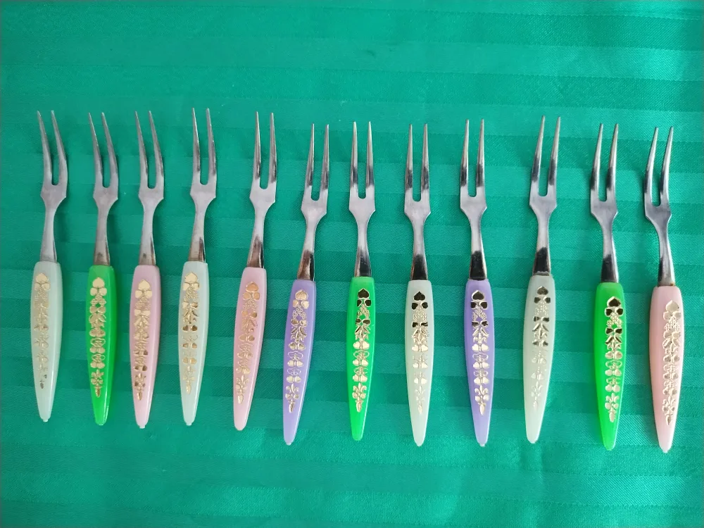Vintage Cocktail Forks with Floral Design thumbnail