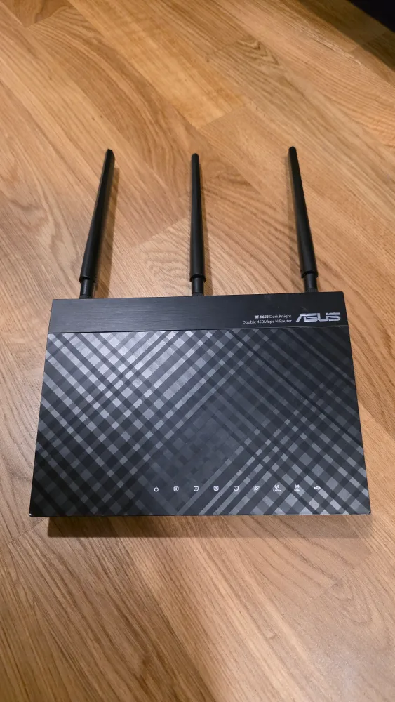 ASUS RT-N66U Dark Knight Router thumbnail