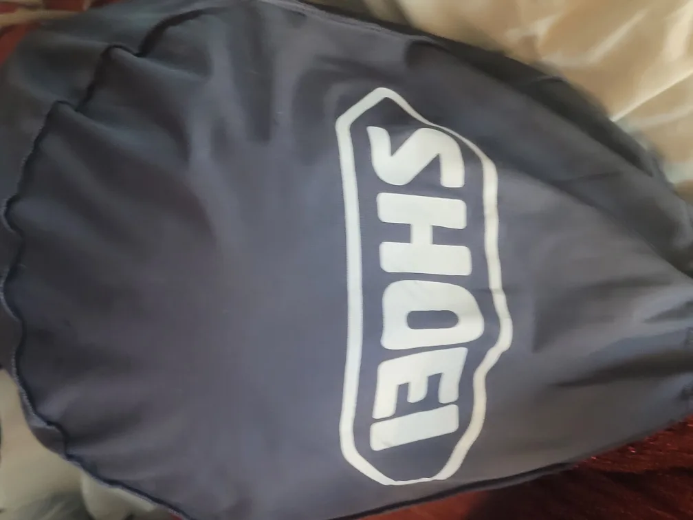 Shoei Helmet - Yellow & Black image indicator(4)