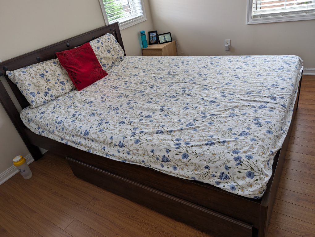 Queen-size Bed Frame with Storage - photo 2