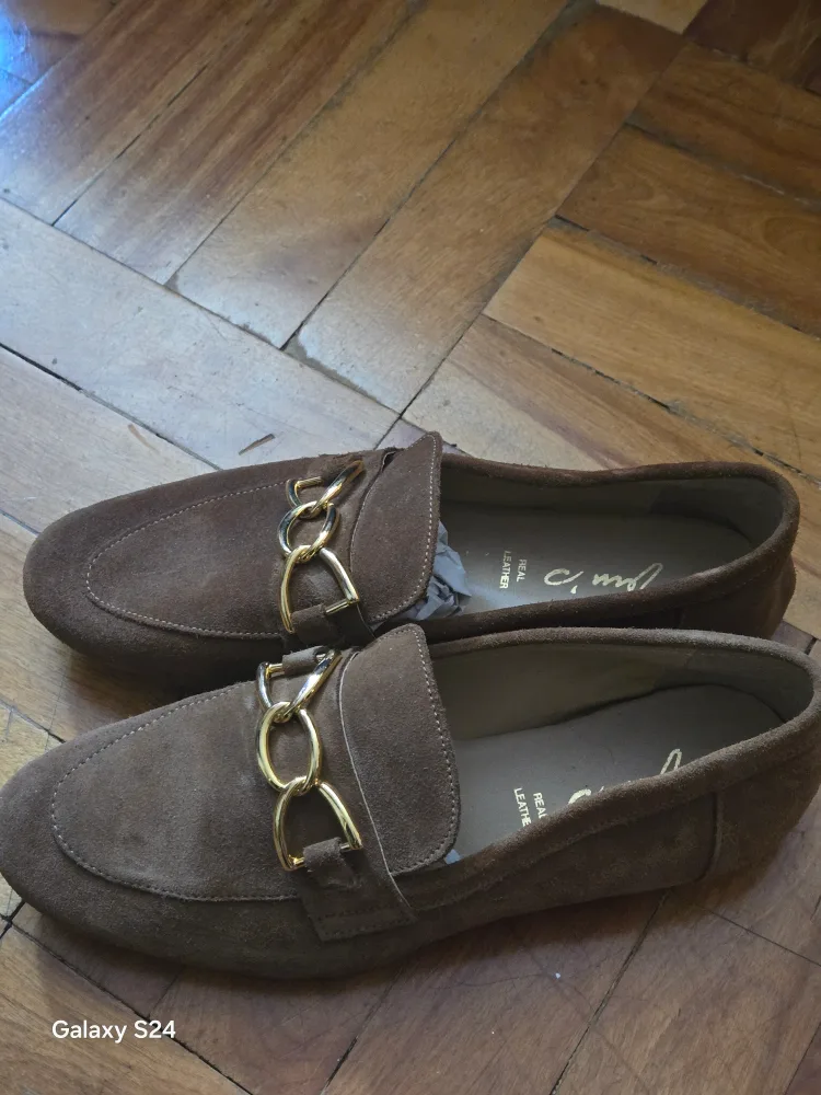 Joan O' Brown Leather Loafers image indicator(2)