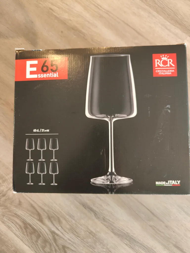 Brand new RCR wine glasses. Made in Italy thumbnail