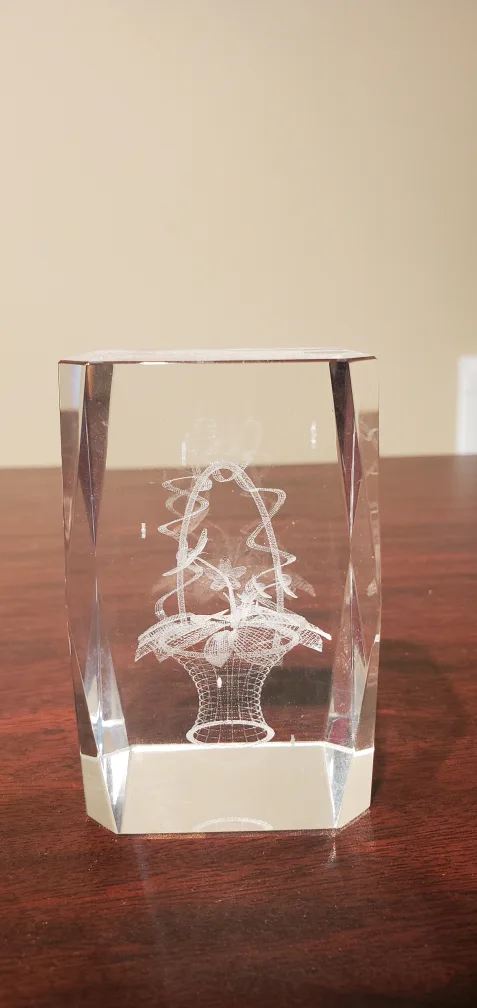 Crystal Glass Flower Basket image indicator(3)