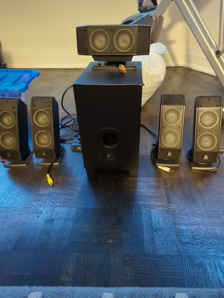 Logitech Surround Sound Speaker System
