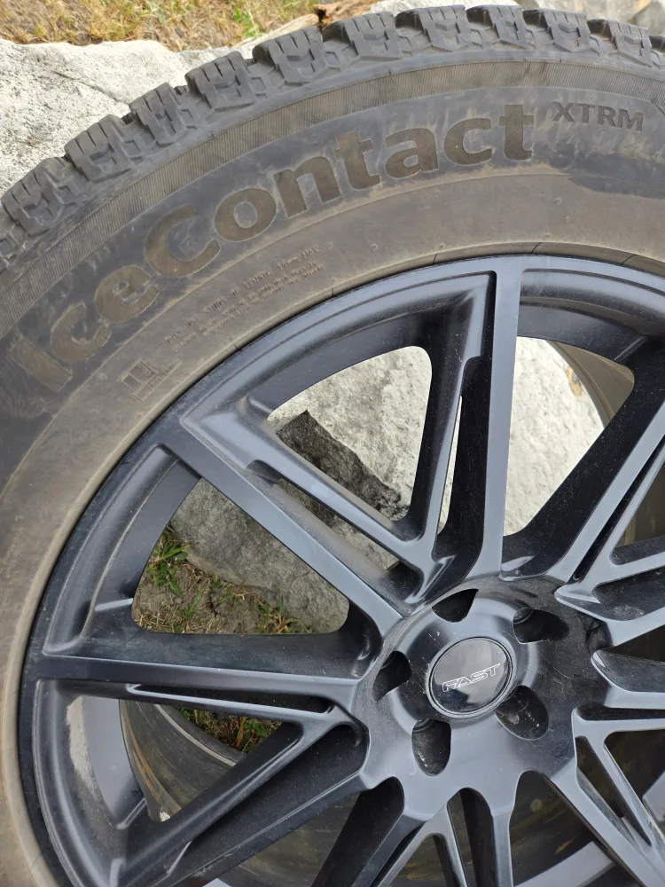 Continental IceContact XTRM 255/55R20 Tires on FAST Rims image indicator(2)