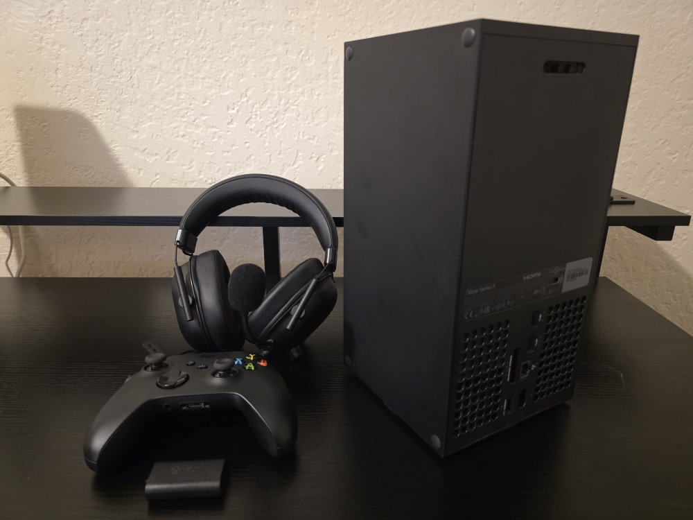 Xbox Series X - photo 2