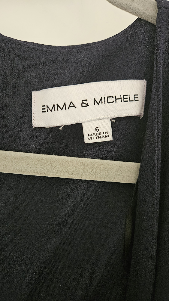 NEGOTIABLE - EMMA & MICHELE Navy Blue Jumpsuit - Size 6 - photo 3