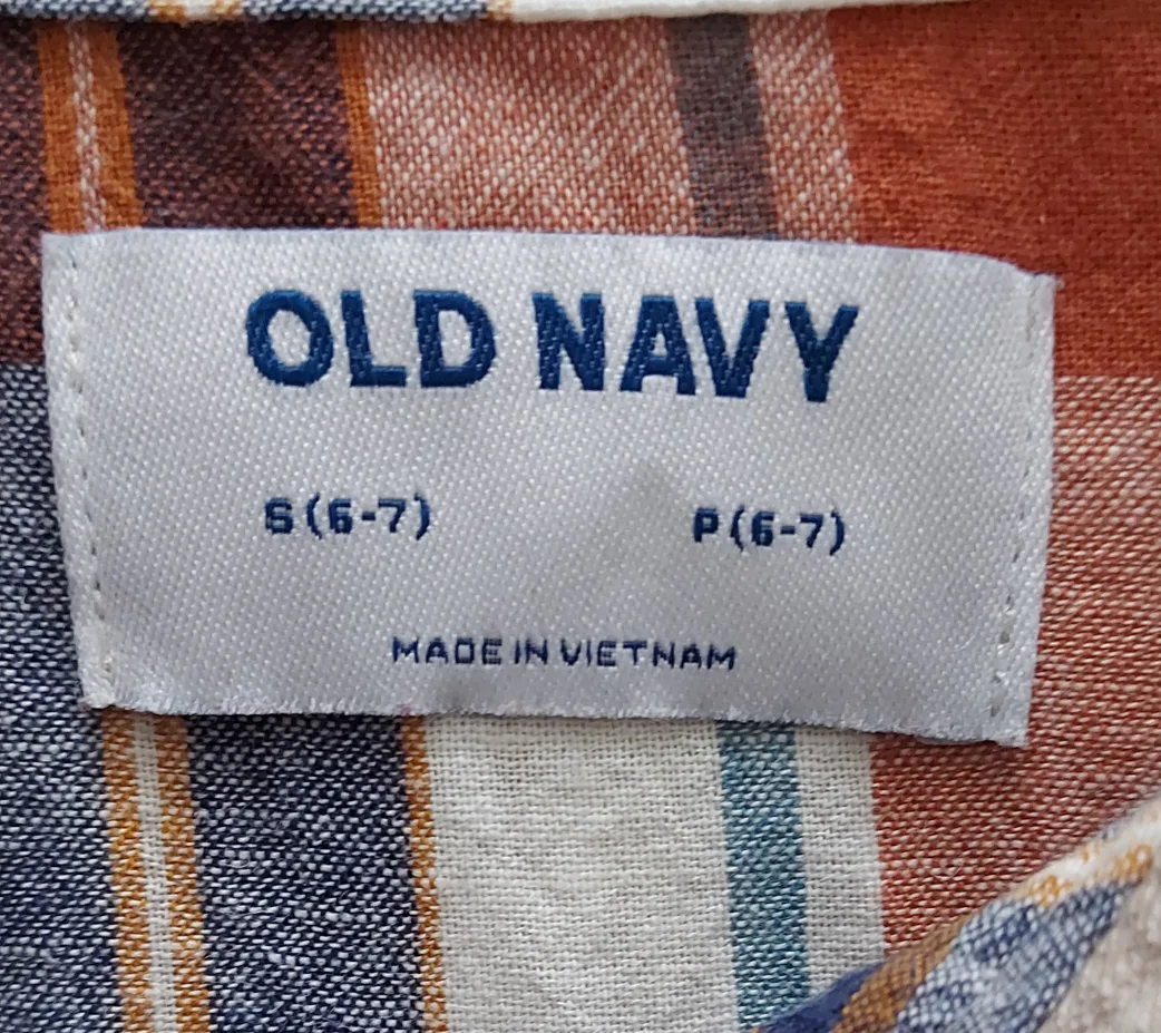 Kid's Old Navy Plaid Shirt - Size (6-7) image indicator(2)