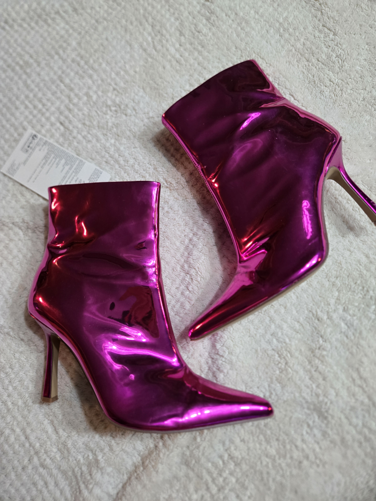 Shiny Pink Heeled Boots