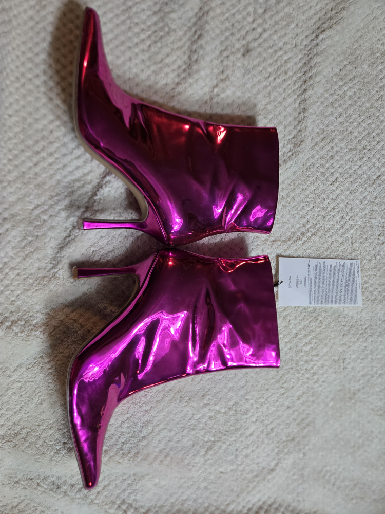 Shiny Pink Heeled Boots - photo 2