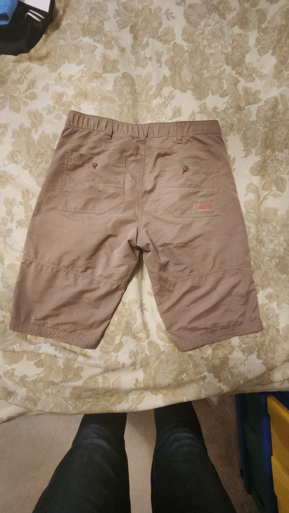 Men's Cargo Shorts size 34, New - photo 2