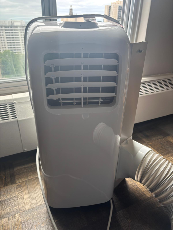 Portable Air Conditioner - photo 2