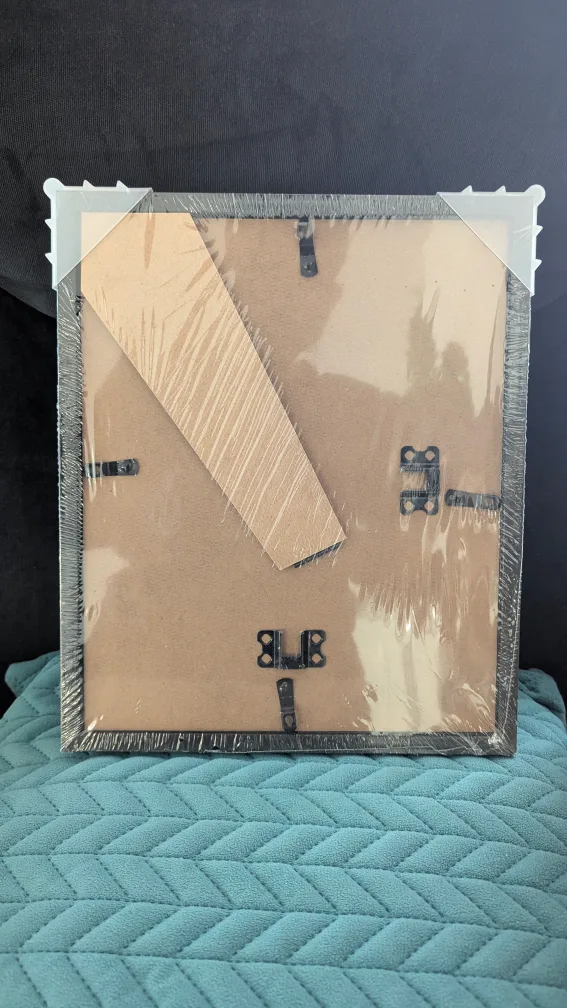Photo frame - New $5 each - 4 available image indicator(2)