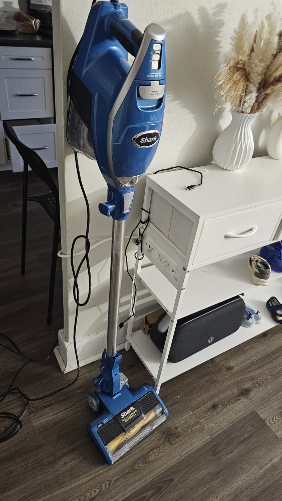 Shark Self-Cleaning Brushroll Vacuum