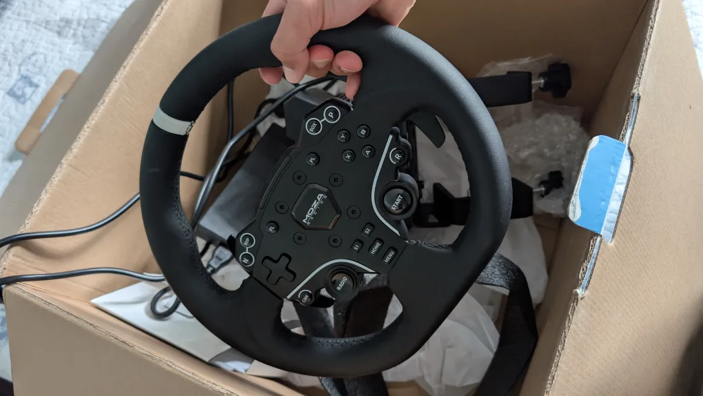 MOZA R5 Racing Simulator image indicator(2)