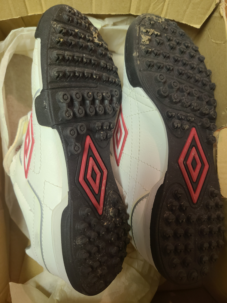 White Soccer Shoes - photo 2