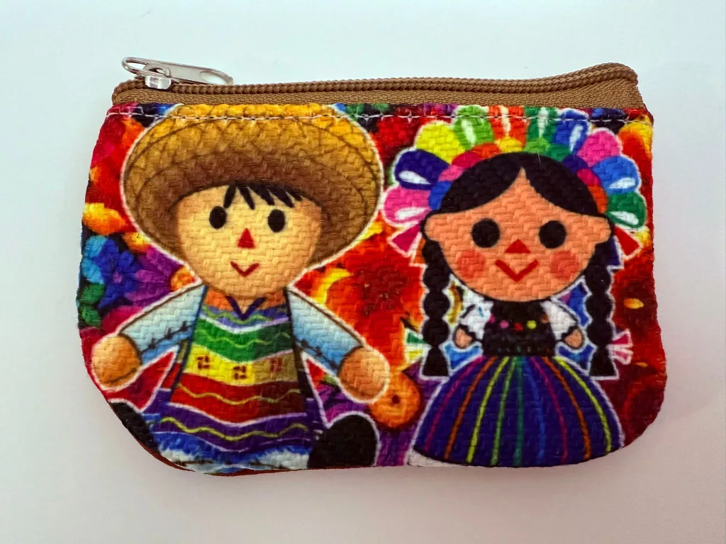 cute small coin bag. :) thumbnail